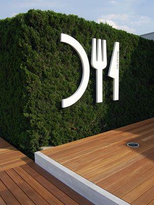 當成線下超級入口，店面標識主要性凸顯27