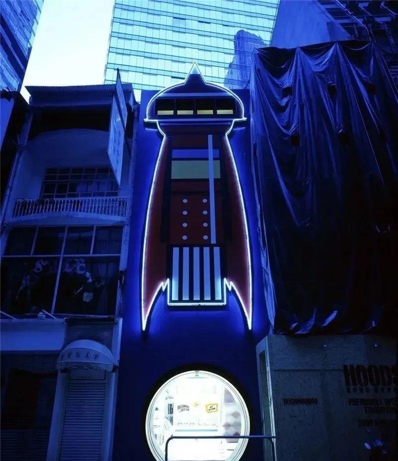 最“靚”的門頭標(biāo)牌，發(fā)現(xiàn)第一款就愛了16